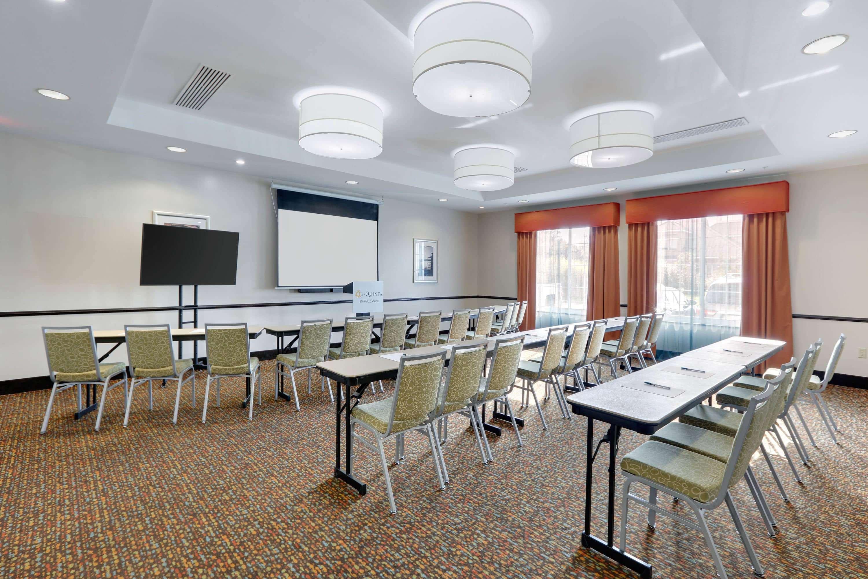 La Quinta By Wyndham Starkville At Msu Bagian luar foto
