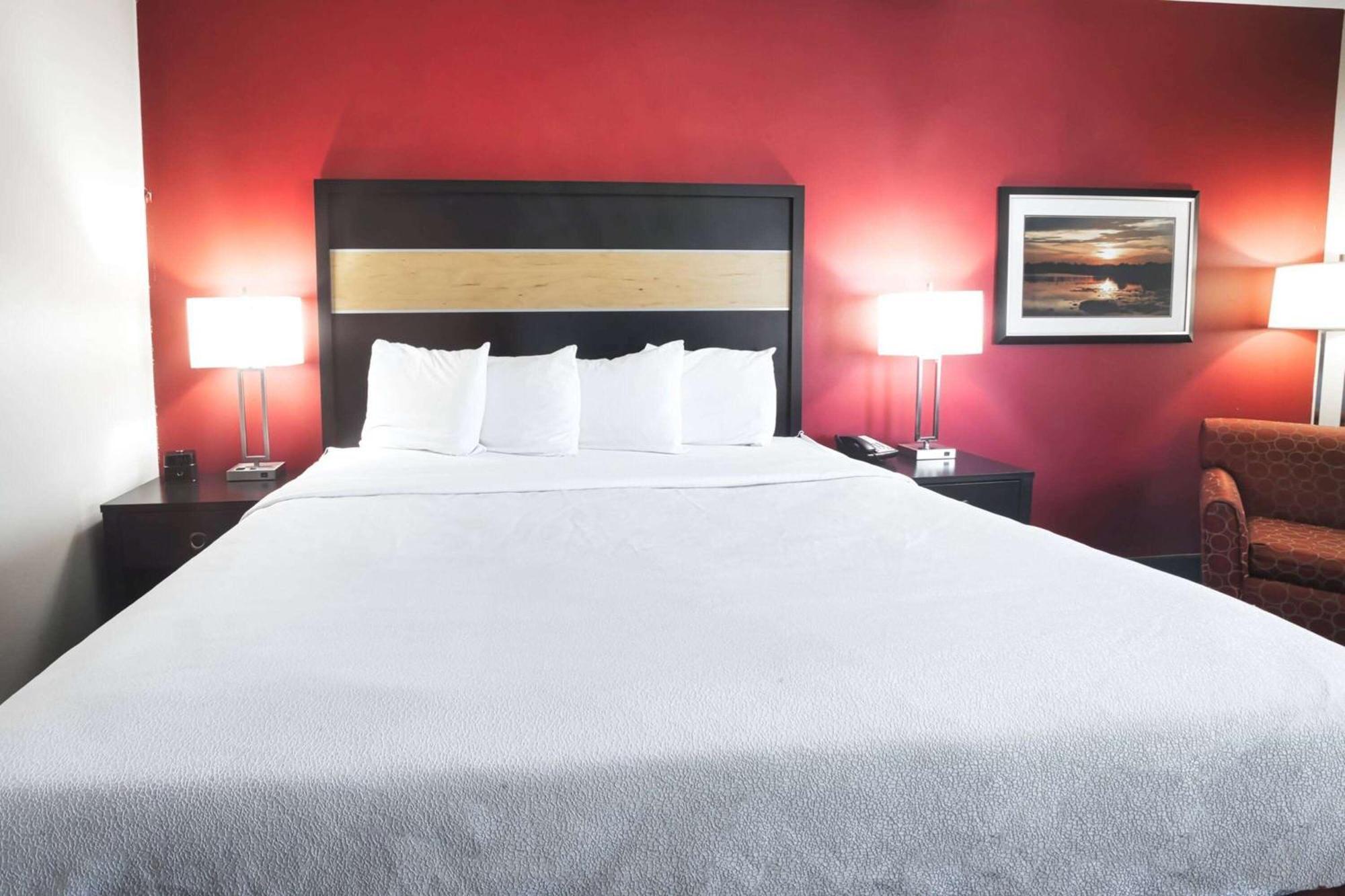 La Quinta By Wyndham Starkville At Msu Bagian luar foto